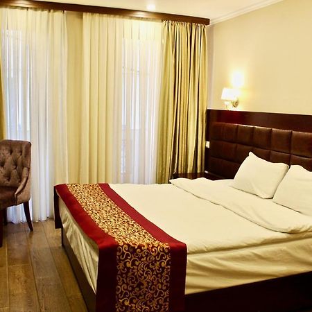 Velvet Hotel Τυφλίδα Εξωτερικό φωτογραφία