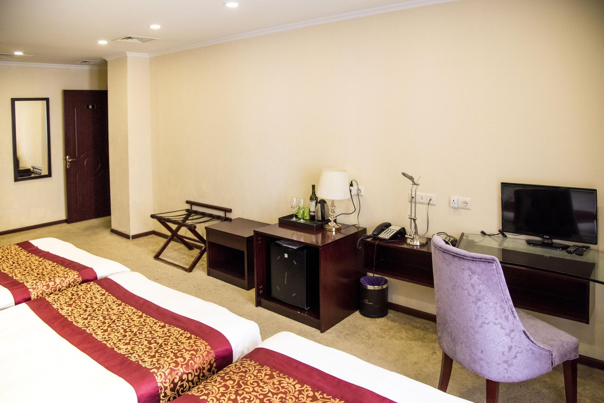 Velvet Hotel Τυφλίδα Εξωτερικό φωτογραφία
