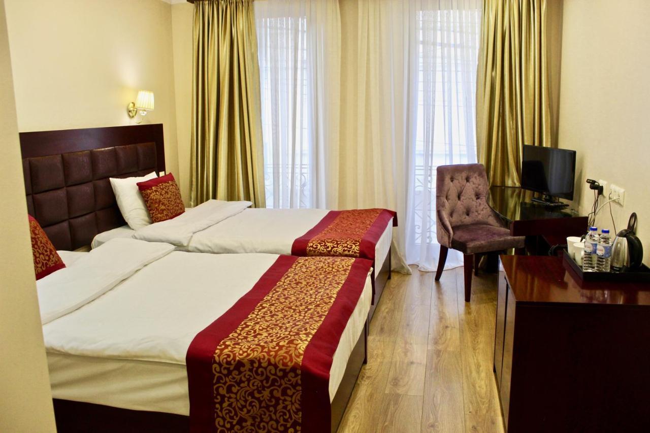 Velvet Hotel Τυφλίδα Εξωτερικό φωτογραφία