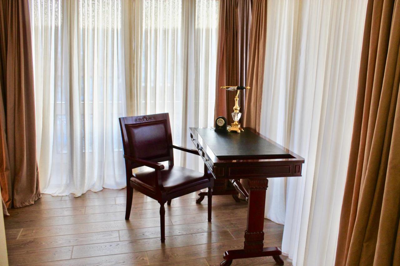 Velvet Hotel Τυφλίδα Εξωτερικό φωτογραφία