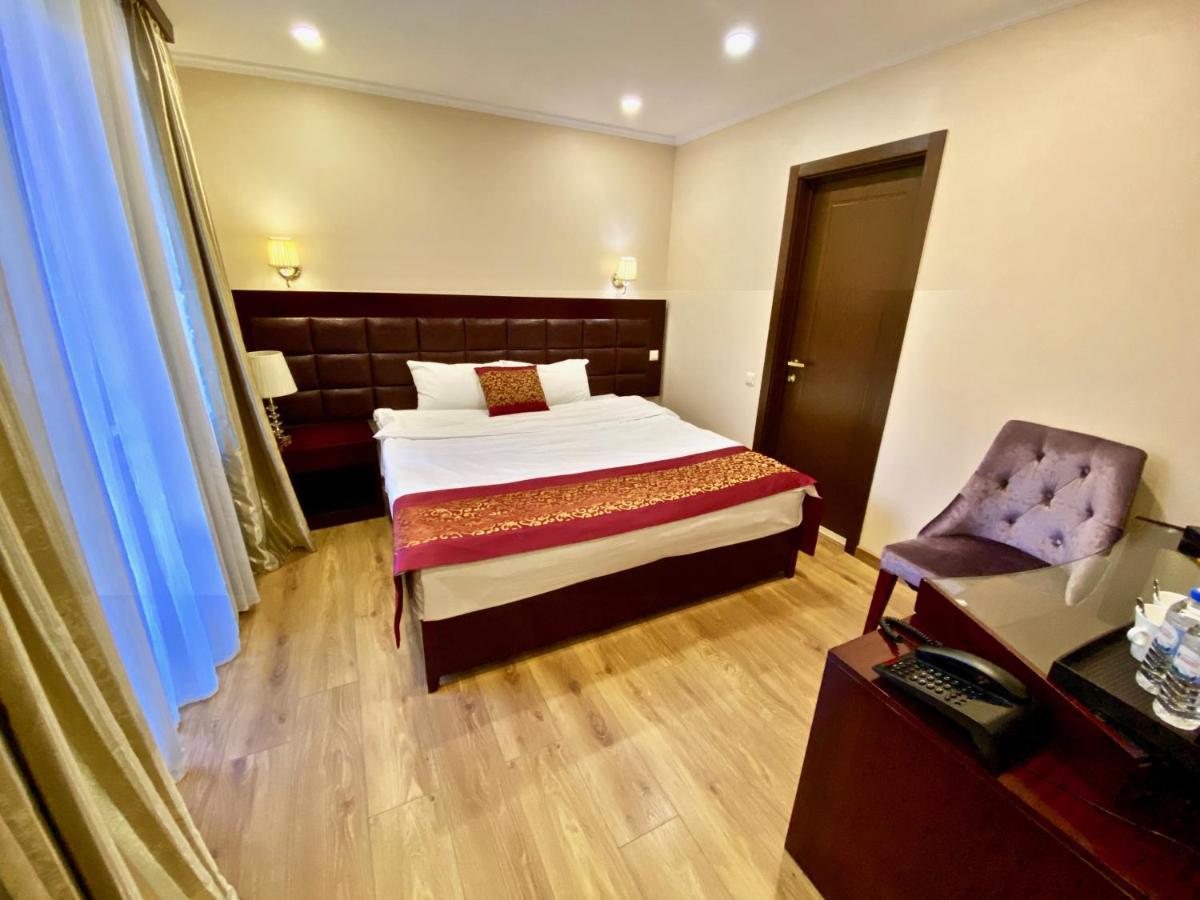 Velvet Hotel Τυφλίδα Εξωτερικό φωτογραφία