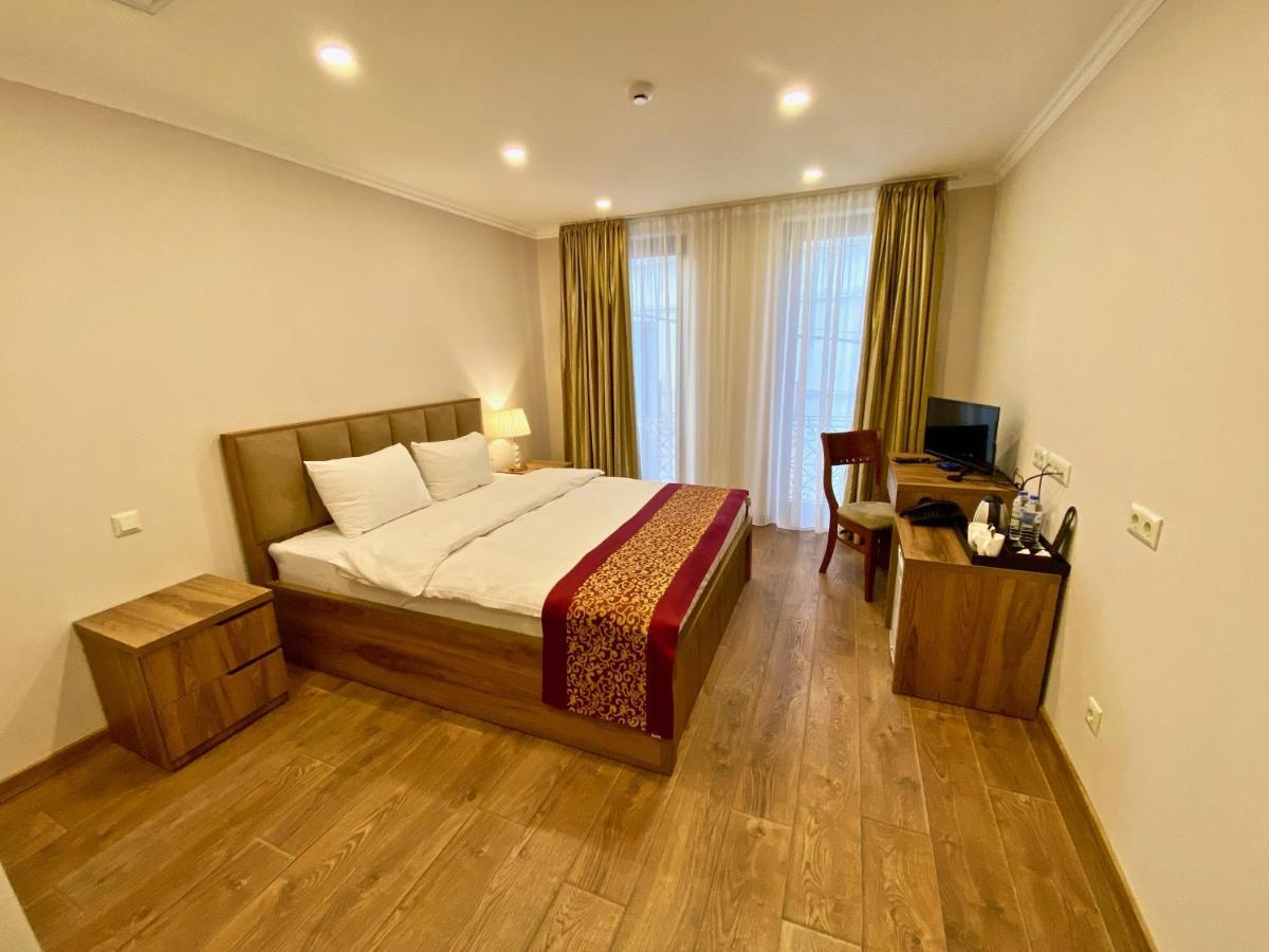 Velvet Hotel Τυφλίδα Εξωτερικό φωτογραφία