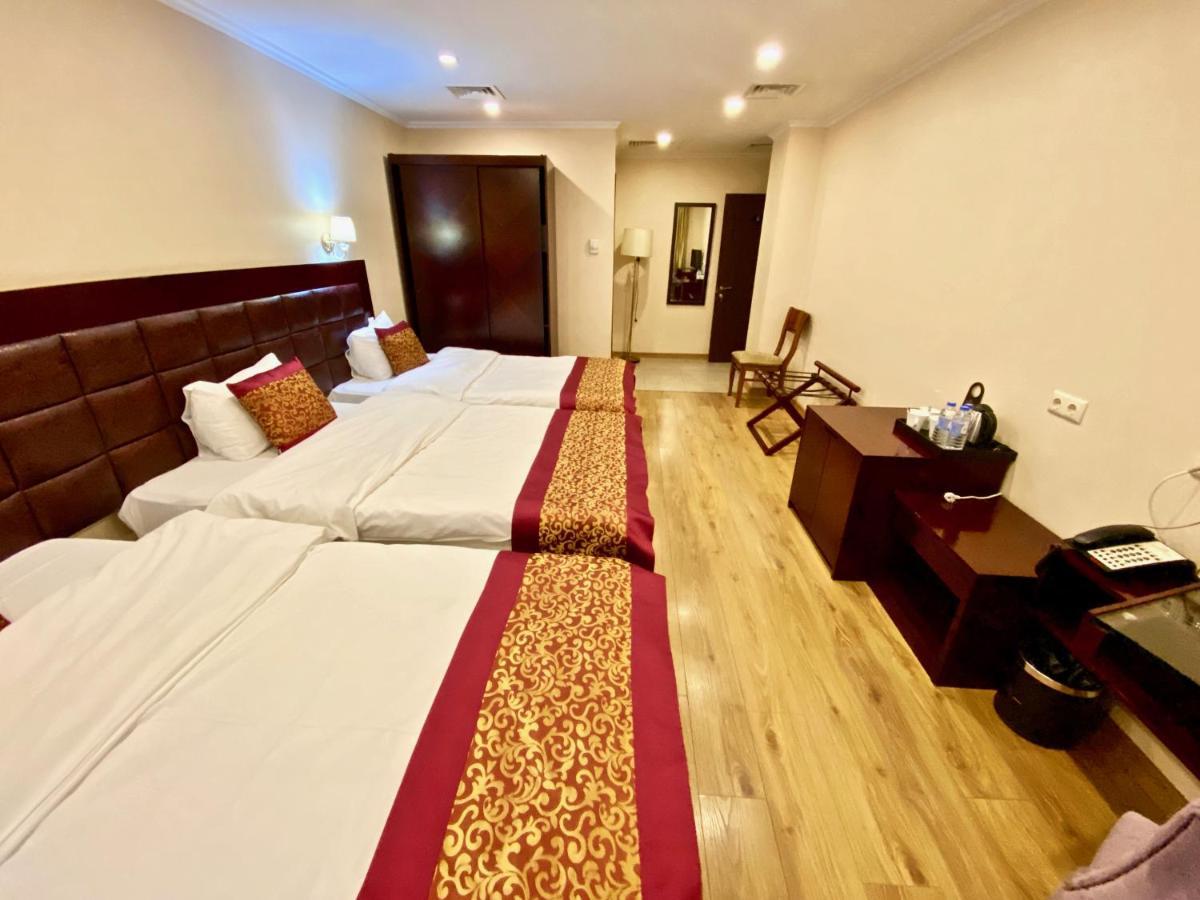 Velvet Hotel Τυφλίδα Εξωτερικό φωτογραφία
