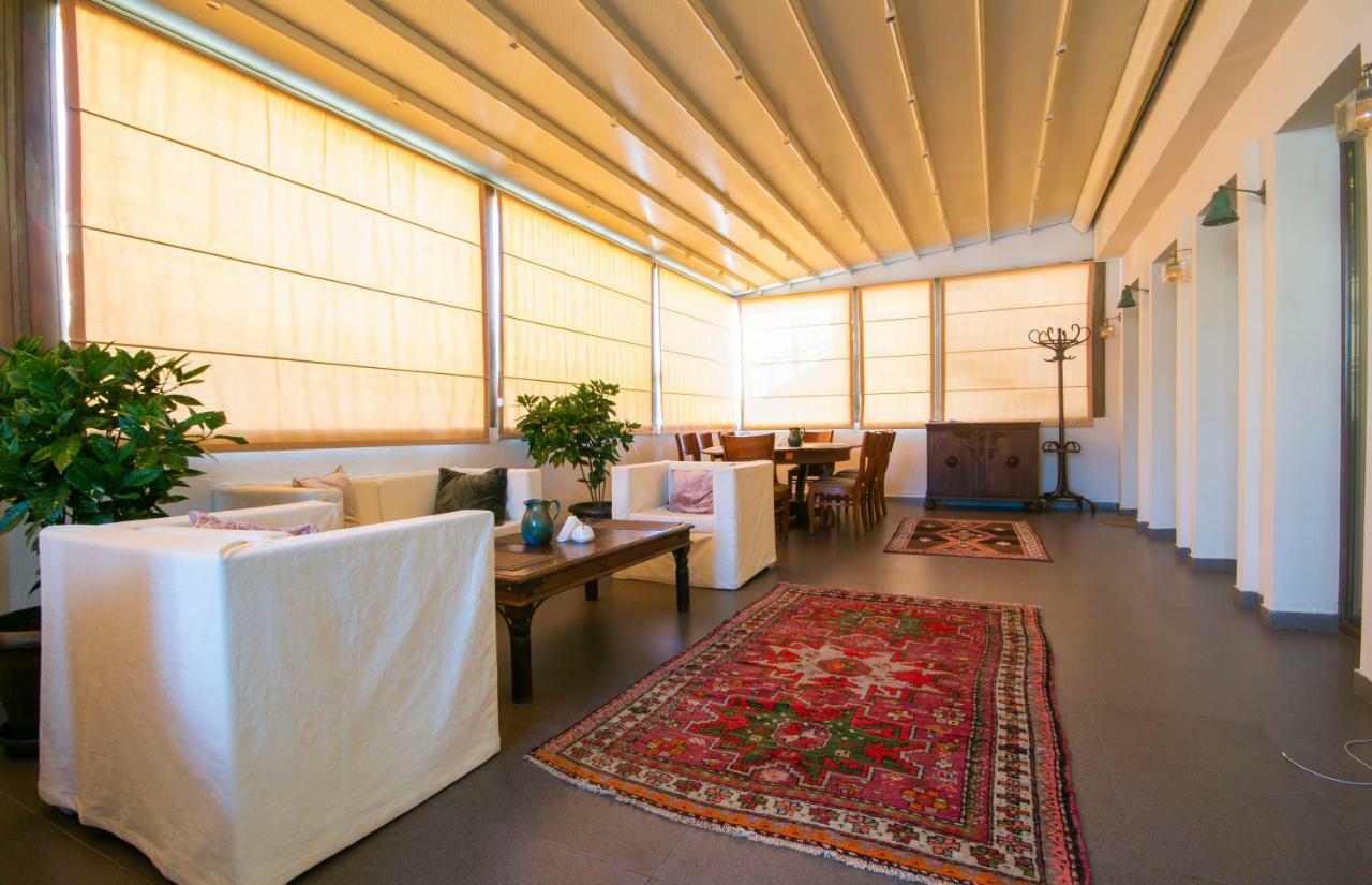 Velvet Hotel Τυφλίδα Εξωτερικό φωτογραφία